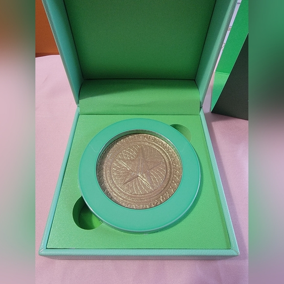 Jeffree Star Hightlighter in Cold Hard Cash - Picture 5 of 11